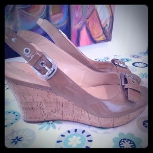Patent camel sandals